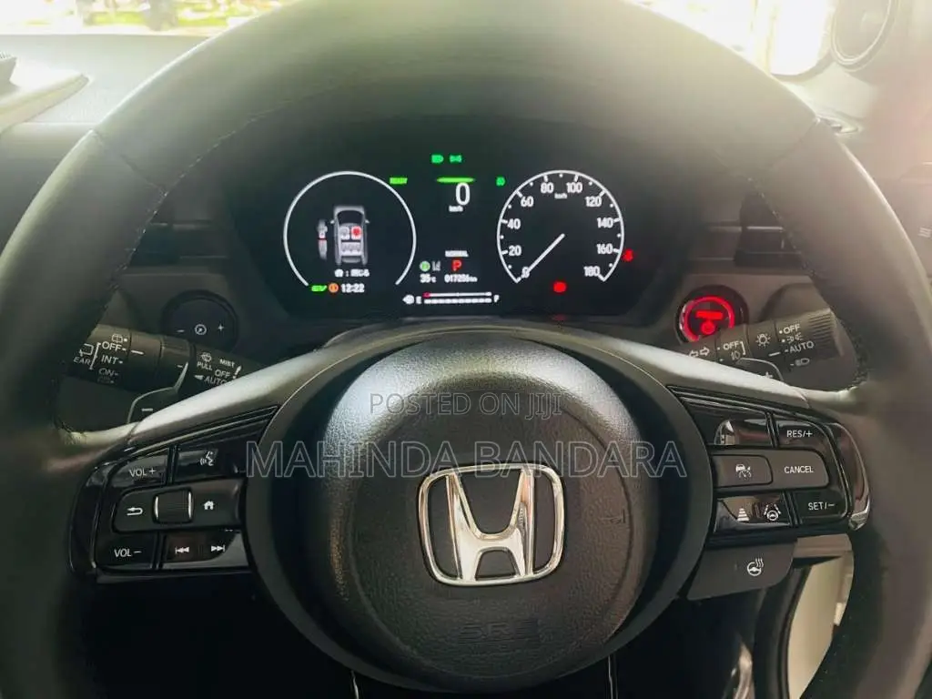 Honda Vezel 2025 SUV (Used)