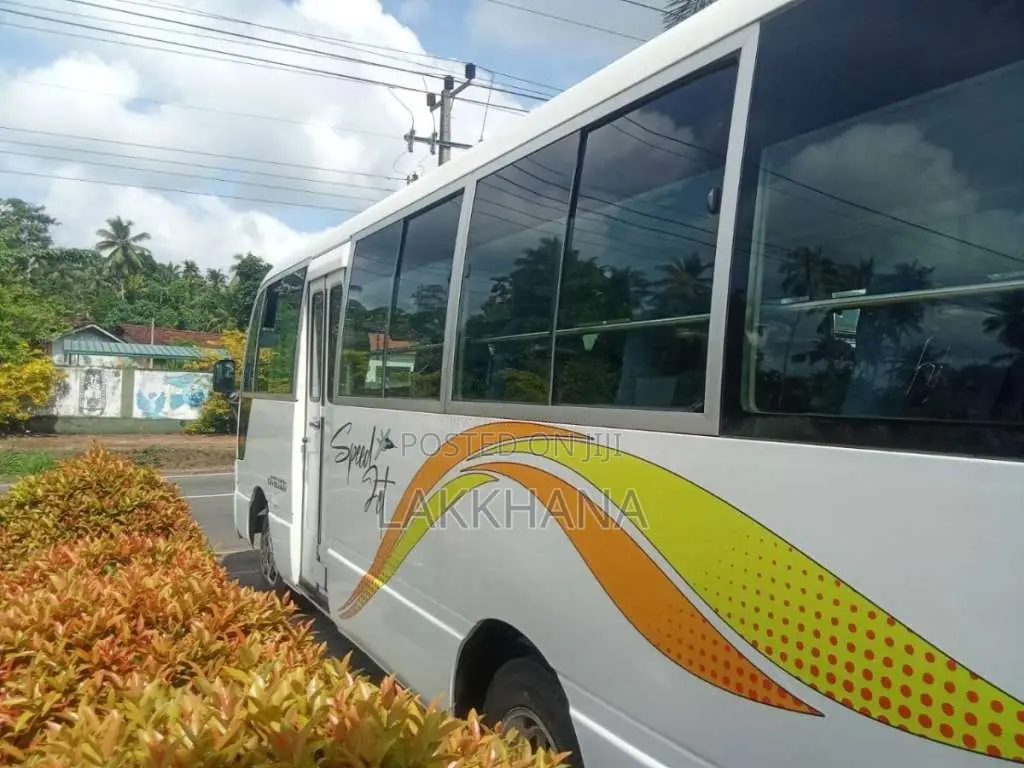 Nissan Civilian 2002 Bus (Used)