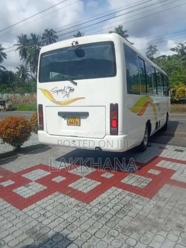Nissan Civilian 2002 Bus (Used)