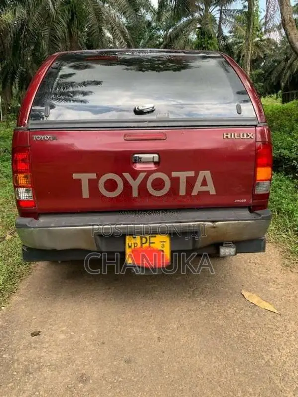 Toyota Hilux 2007 Pickup (Used)
