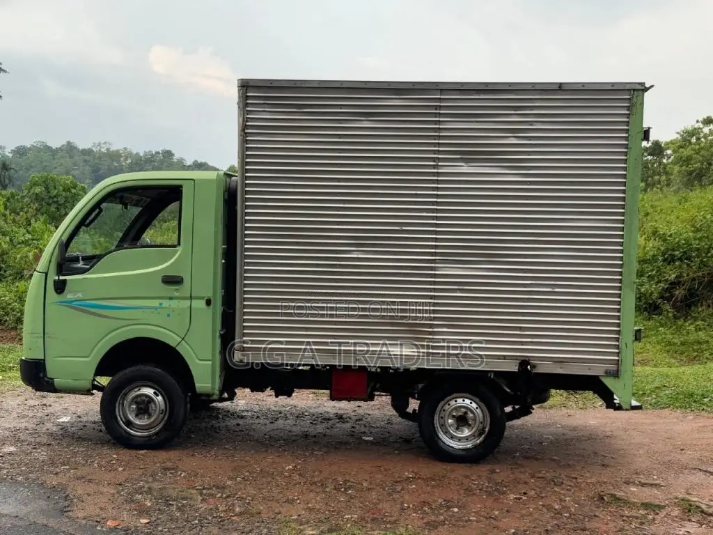 Tata Dimo Batta EX2 2012 Lorry (Used)