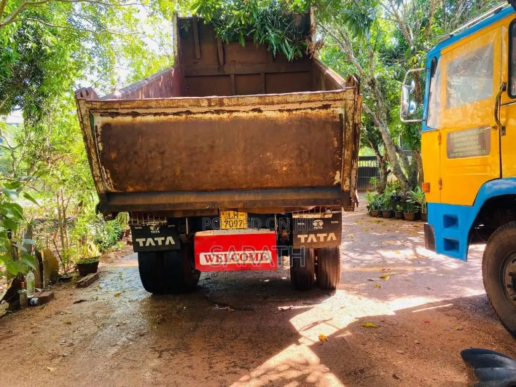 Tata 1615 2010 Lorry (Used)