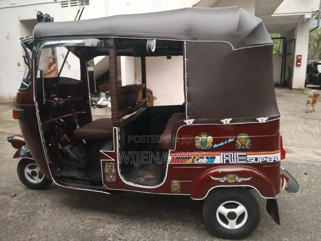 Bajaj RE 2 Stroke 2000 Three Wheel (Used)