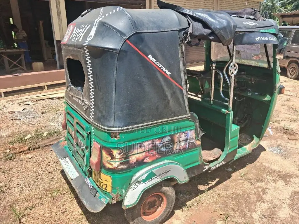 Bajaj 2 stroke 2003 Three Wheel (Used)