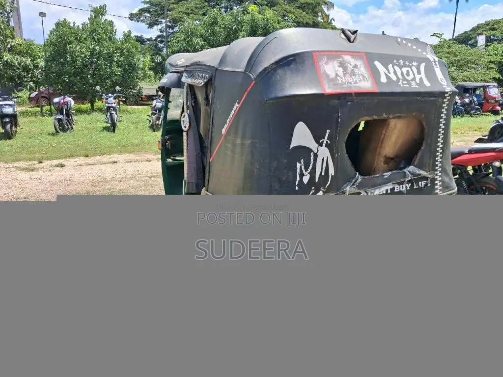 Bajaj 2 stroke 2003 Three Wheel (Used)
