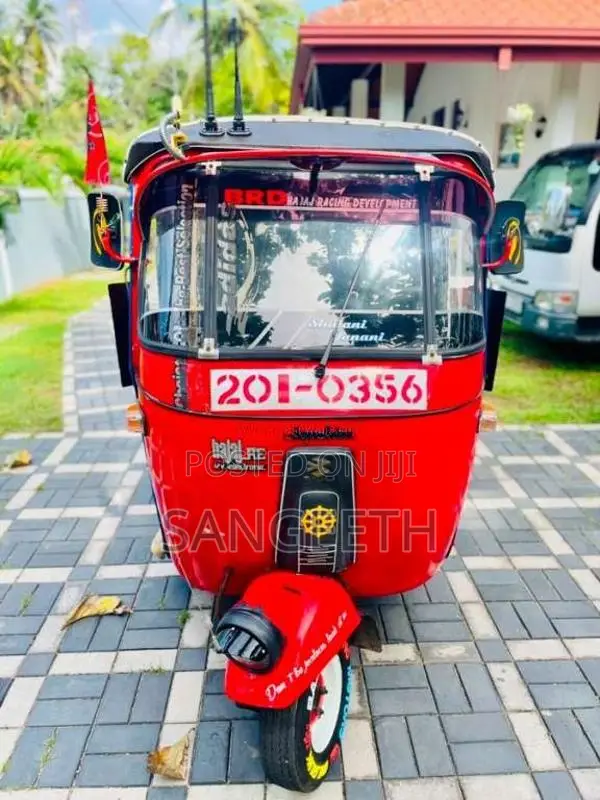 Bajaj 2 Stroke 1995 Three Wheel (Used)
