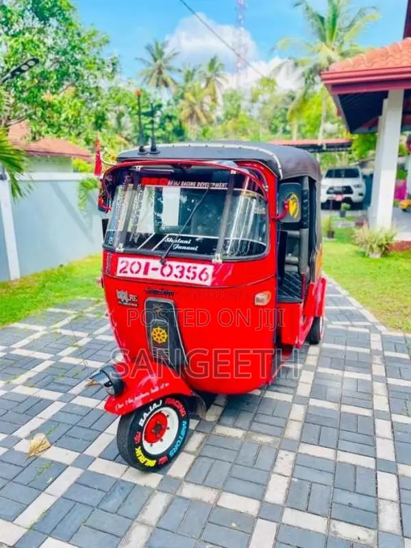 Bajaj 2 Stroke 1995 Three Wheel (Used)