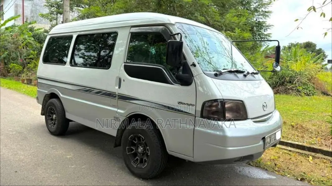Mazda Bongo VX 1999 Van (Used)