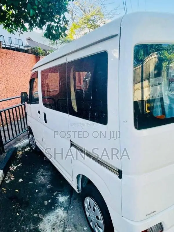 Daihatsu Hijet 2024 Van (Used)