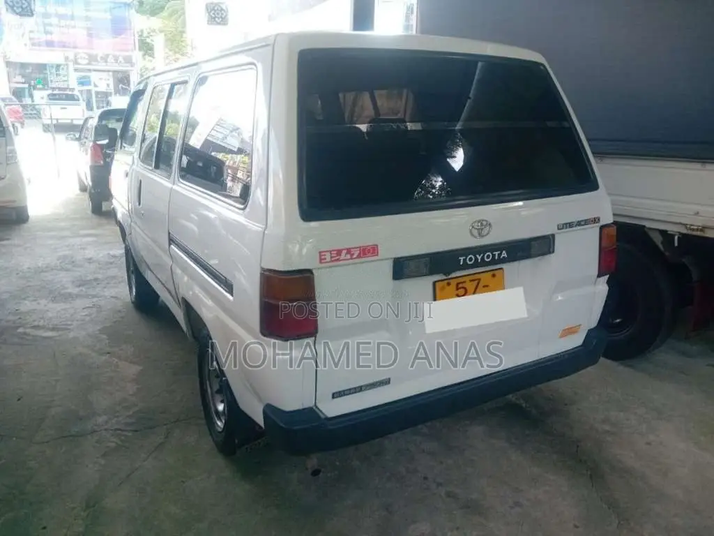 Toyota LiteAce 1990 Van (Used)