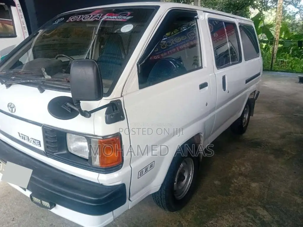 Toyota LiteAce 1990 Van (Used)