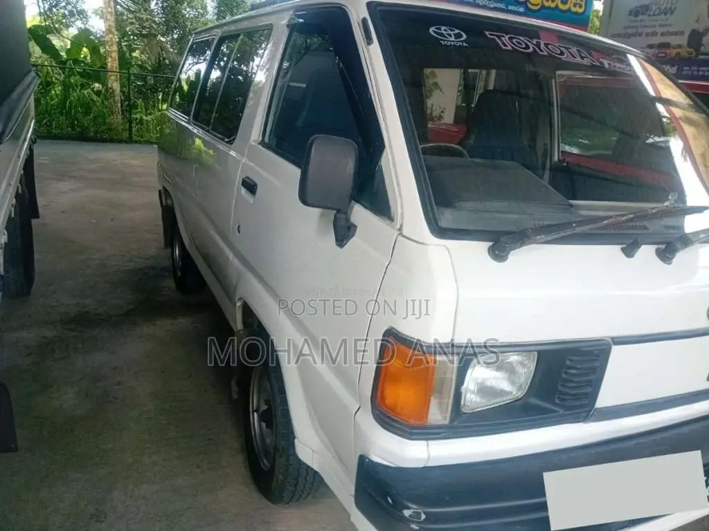 Toyota LiteAce 1990 Van (Used)