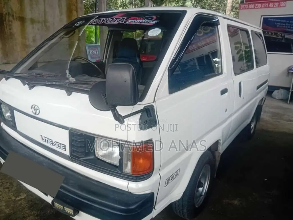 Toyota LiteAce 1990 Van (Used)