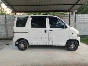 Daihatsu Hijet 2004 Van (Used)