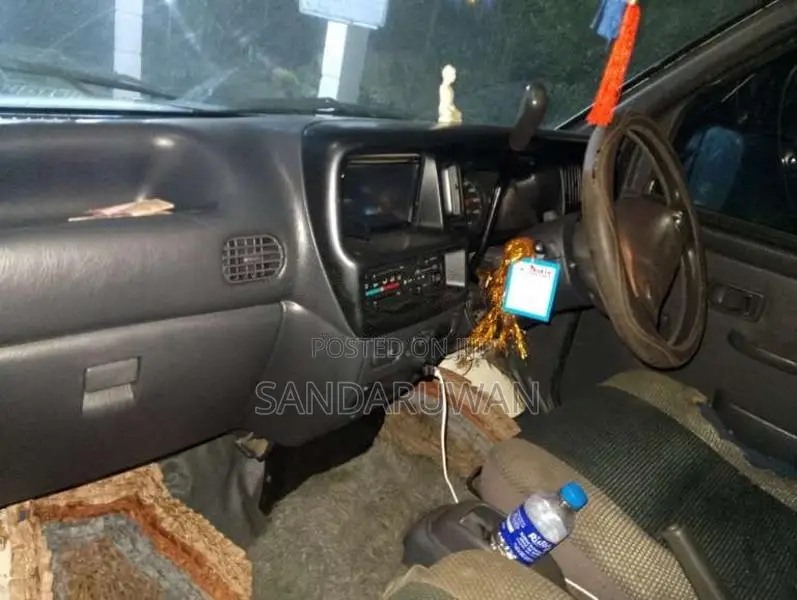 Daihatsu Hijet 2004 Van (Used)