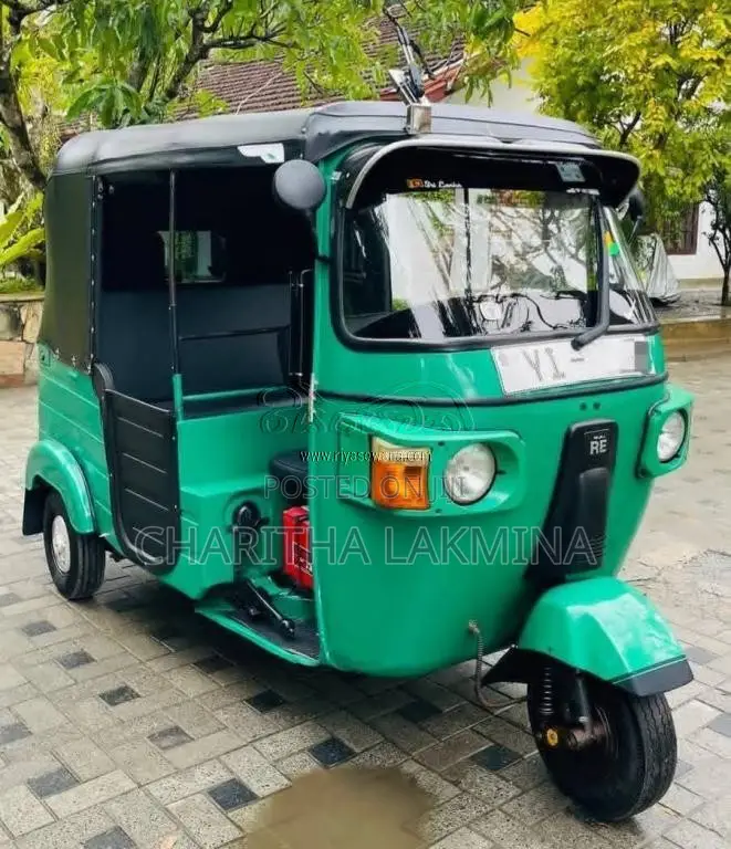 Bajaj 4 Stroke 2011 Three Wheel (Used)