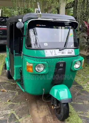 Bajaj 4 Stroke 2011 Three Wheel (Used)
