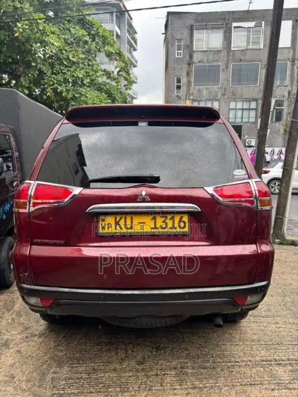 Mitsubishi Montero Sport 2012 SUV (Used)
