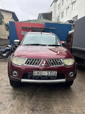 Mitsubishi Montero Sport 2012 SUV (Used)