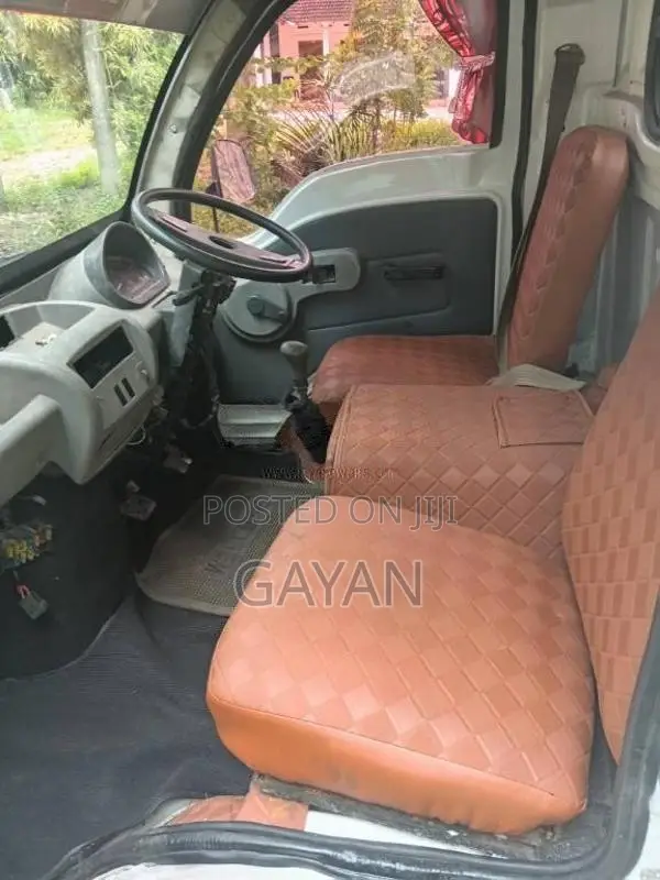Tata Dimo Batta 2007 Lorry (Used)