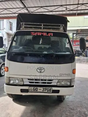 Toyota Dyna 2000 Lorry (Used)