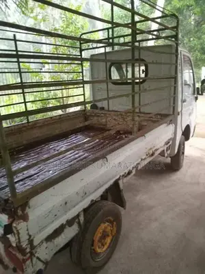 Tata Dimo Batta 2006 Lorry (Used)