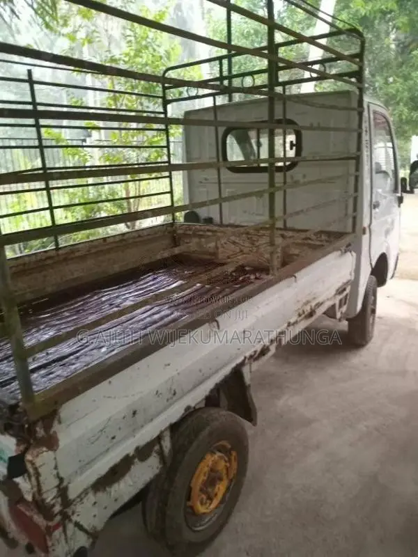 Tata Dimo Batta 2006 Lorry (Used)