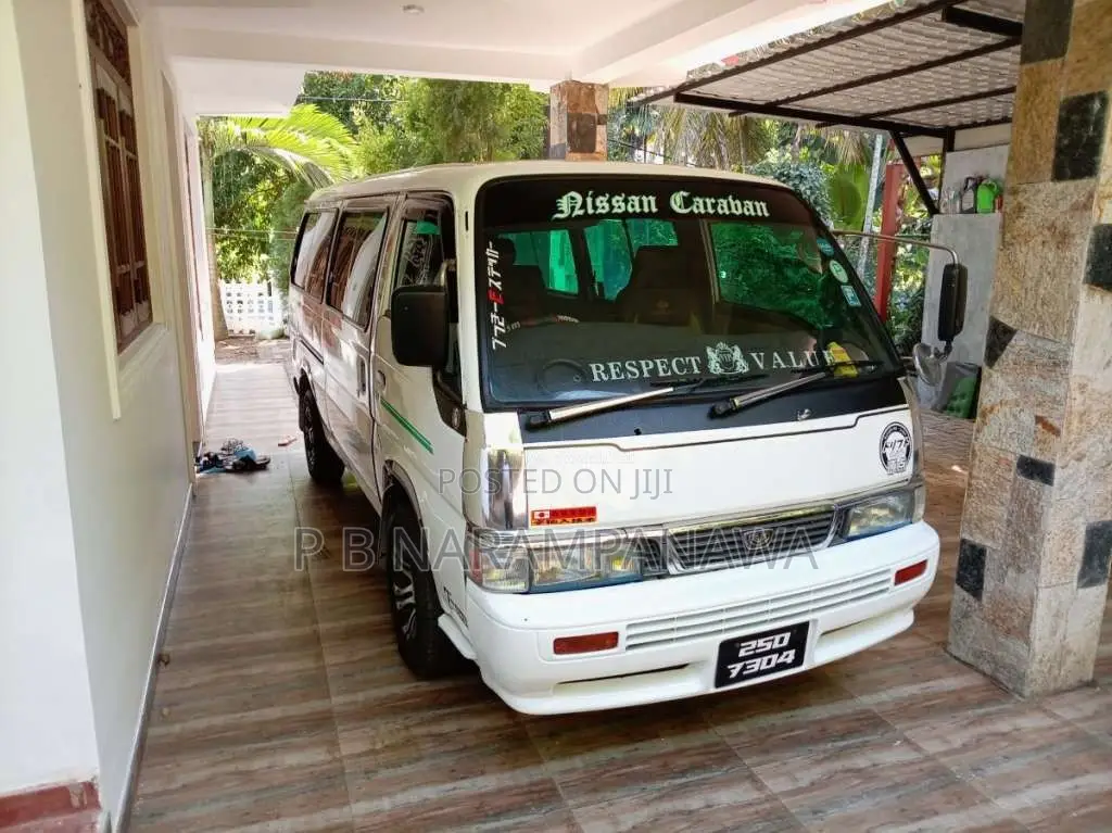 Nissan Caravan 1997 Van (Used)