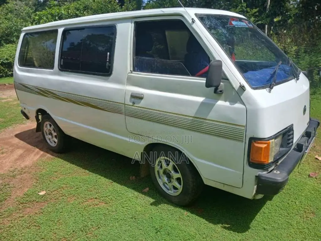 Nissan Vanette 1981 Van (Used)