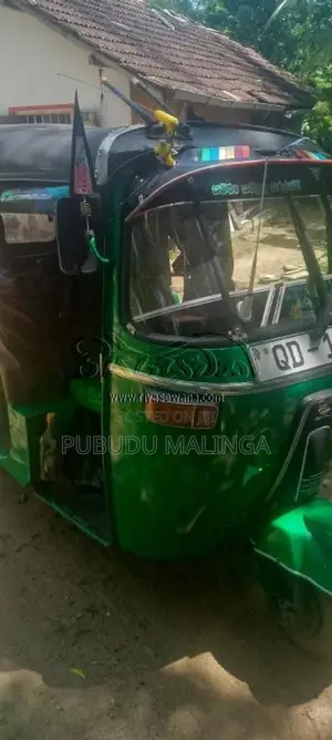 Bajaj 2 Stroke 2006 Three Wheel (Used)