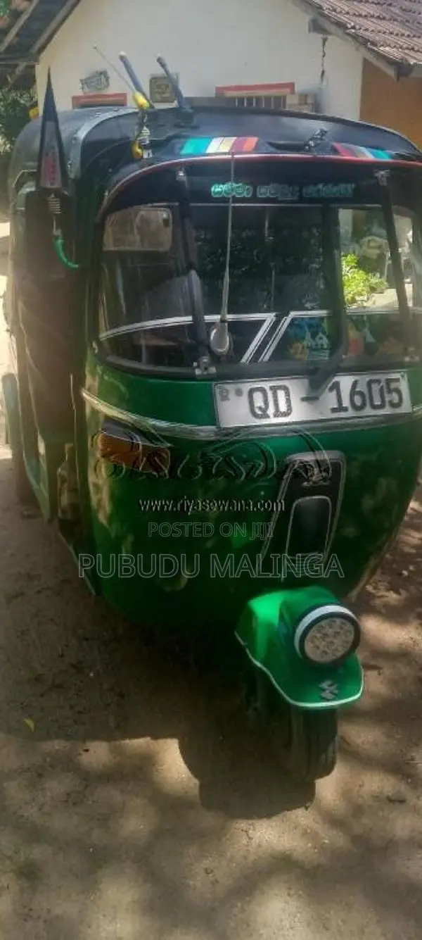 Bajaj 2 Stroke 2006 Three Wheel (Used)