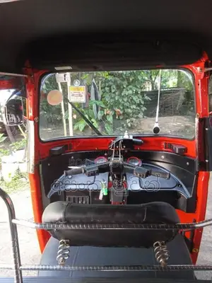 Bajaj RE 2016 Three Wheel (Used)