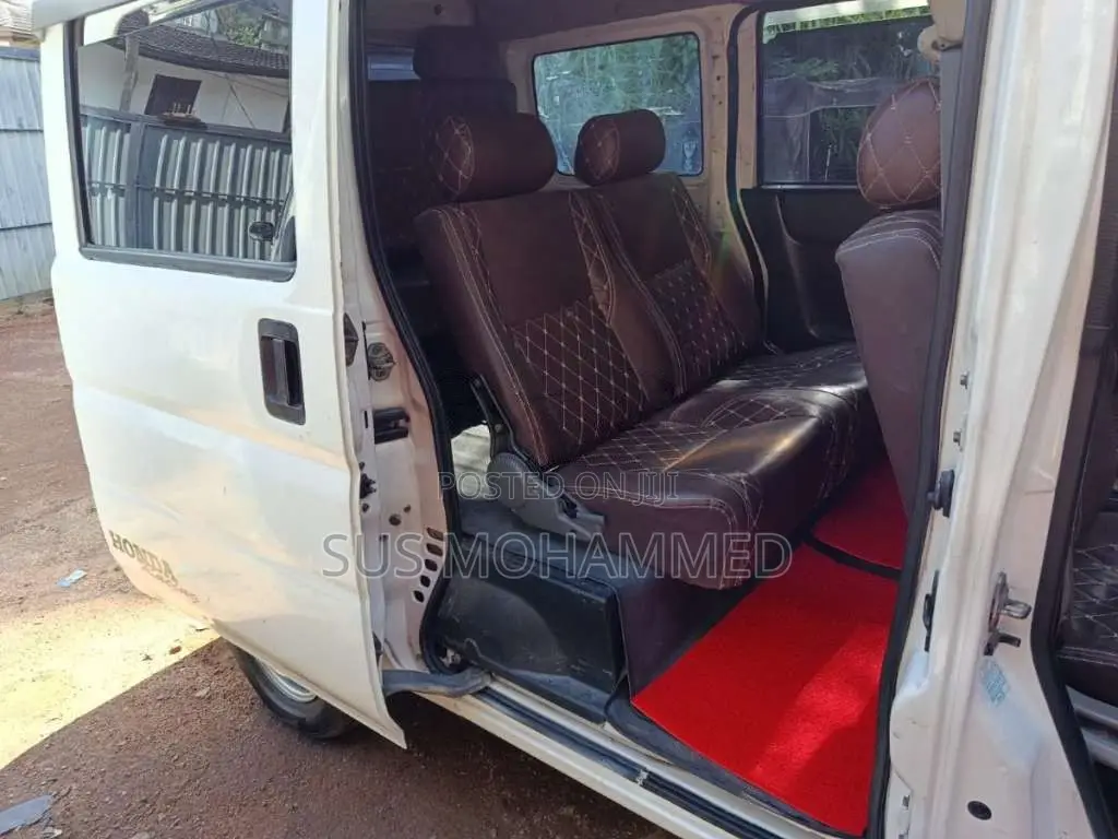 Honda Acty 2011 Van (Used)