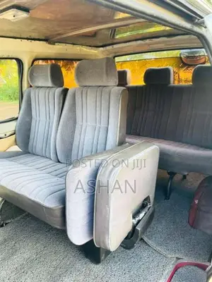 Toyota TownAce 1985 Van (Used)