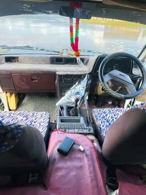 Toyota TownAce 1985 Van (Used)
