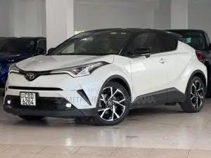 Toyota CHR GT LED 2018 SUV (Used)