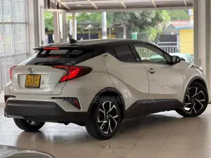 Toyota CHR GT LED 2018 SUV (Used)