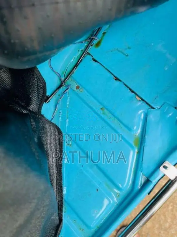 Bajaj 4 Stroke 2007 Three Wheel (Used)