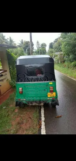 Bajaj 4 Stroke 2008 Three Wheel (Used)
