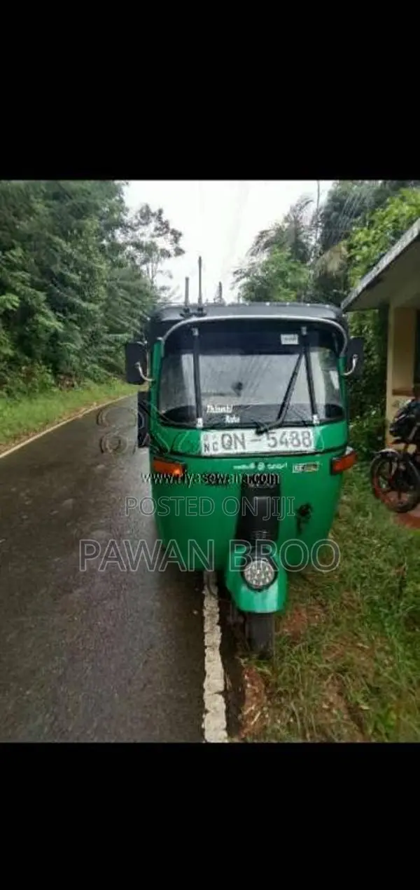 Bajaj 4 Stroke 2008 Three Wheel (Used)