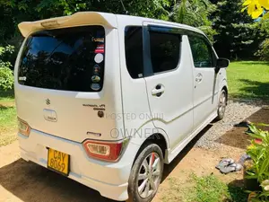 Suzuki Wagon R FZ 2017 Car (Used)