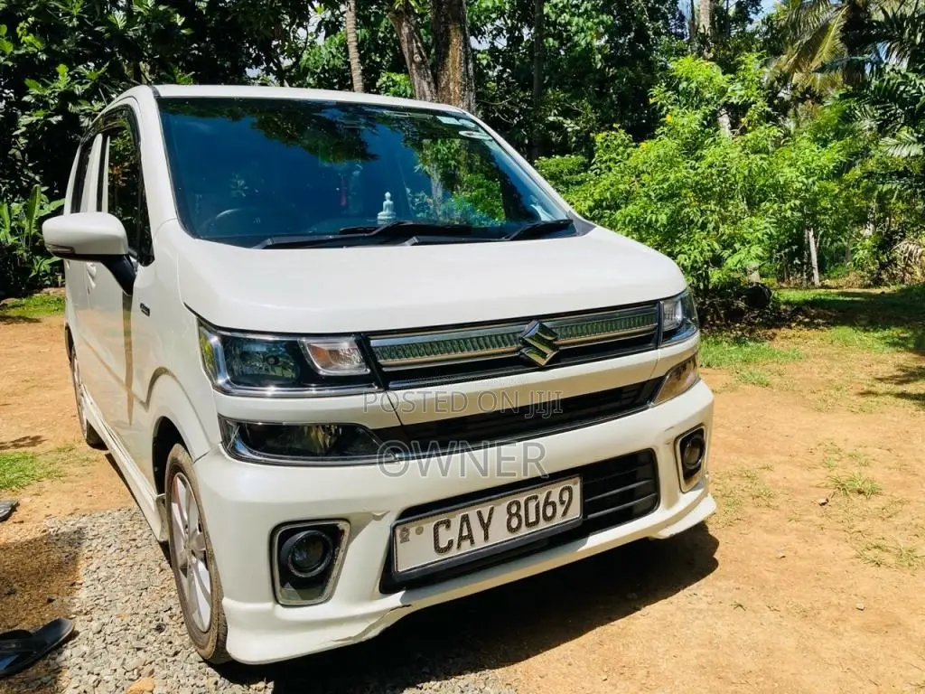 Suzuki Wagon R FZ 2017 Car (Used)