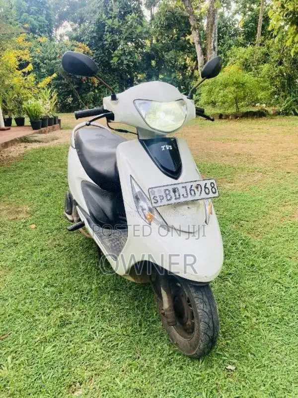 TVS Zest 2015 Motorbike (Used)