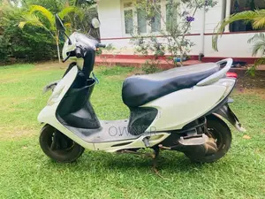 TVS Zest 2015 Motorbike (Used)
