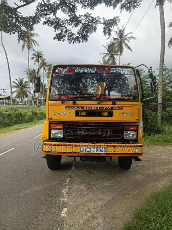Ashok-Leyland Leyland 2013 Lorry (Used)