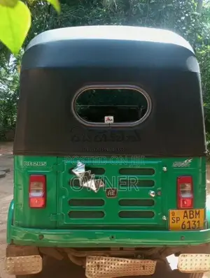Bajaj 4 Stroke 2016 Three Wheel (Used)