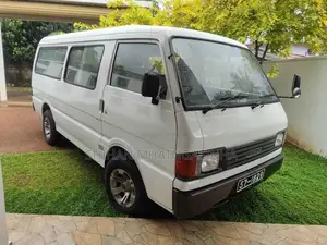 Mazda Brawny 1995 Van (Used)