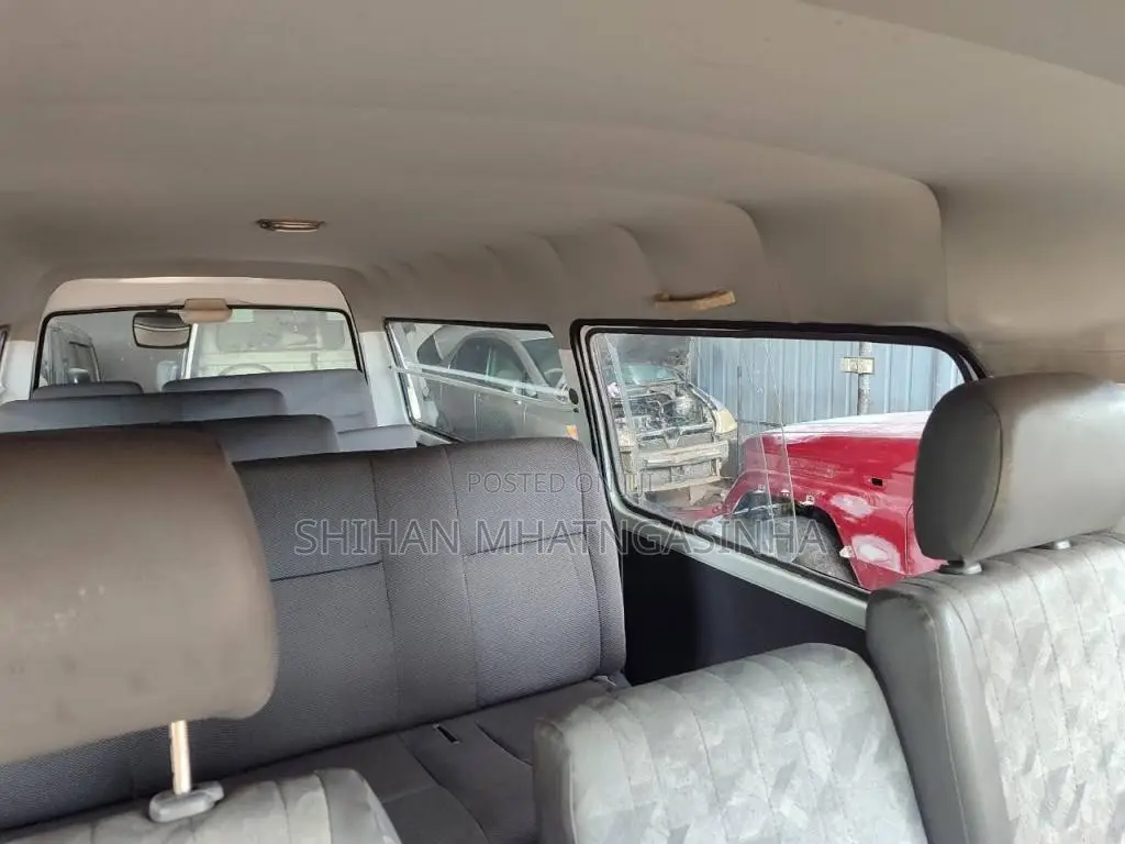 Mazda Brawny 1995 Van (Used)