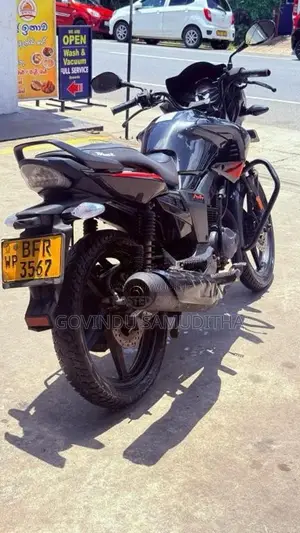 Hero-Honda Hunk 2017 Motorbike (Used)