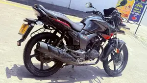 Hero-Honda Hunk 2017 Motorbike (Used)